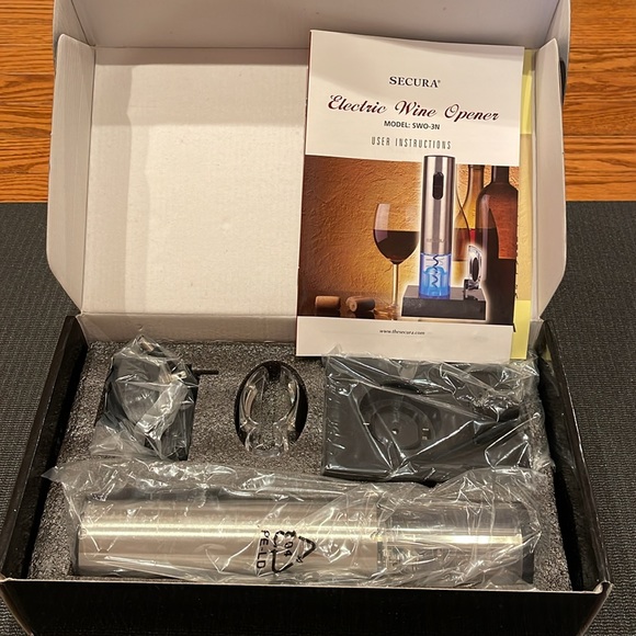 Electric Wine Opener, New in Box - Picture 4 of 6